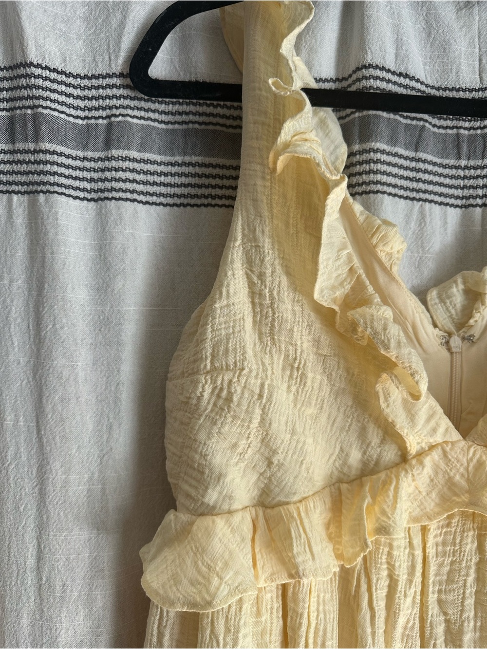 Lulu's Pale Yellow Ruffle V-Neck Tunic - Picture 3 of 4